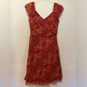 Ann Taylor dress 100% Silk Red Paisley Dress Size 2 petite